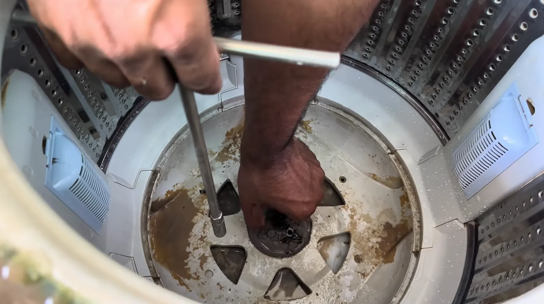 internal tub of washing machine is opening